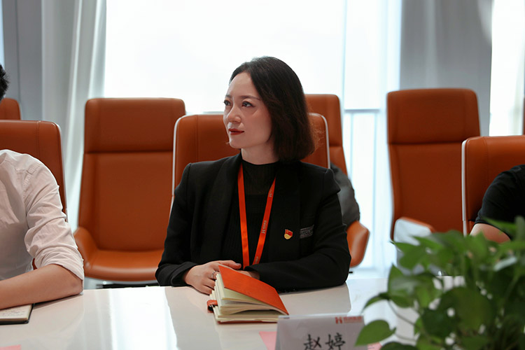 乐鱼官方网站,乐鱼leyu(中国)
党支部