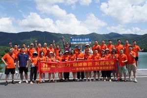 乐鱼官方网站,乐鱼leyu(中国)
集团管理层季度培训总结会议&团建活动欢乐举行